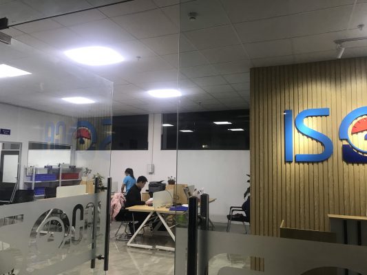 Phòng làm việc tại ISOCAL